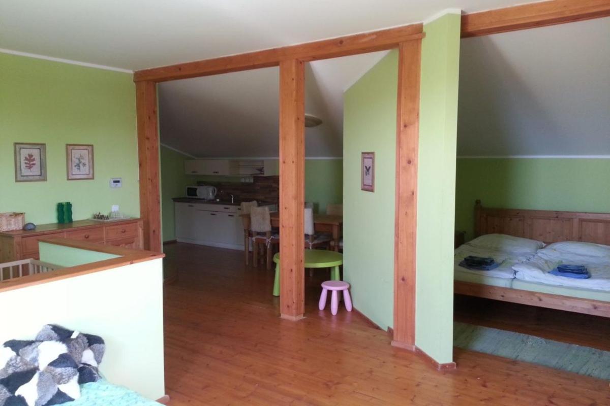Kozakov Apartmany - Druhe Patro Tatobity Ngoại thất bức ảnh