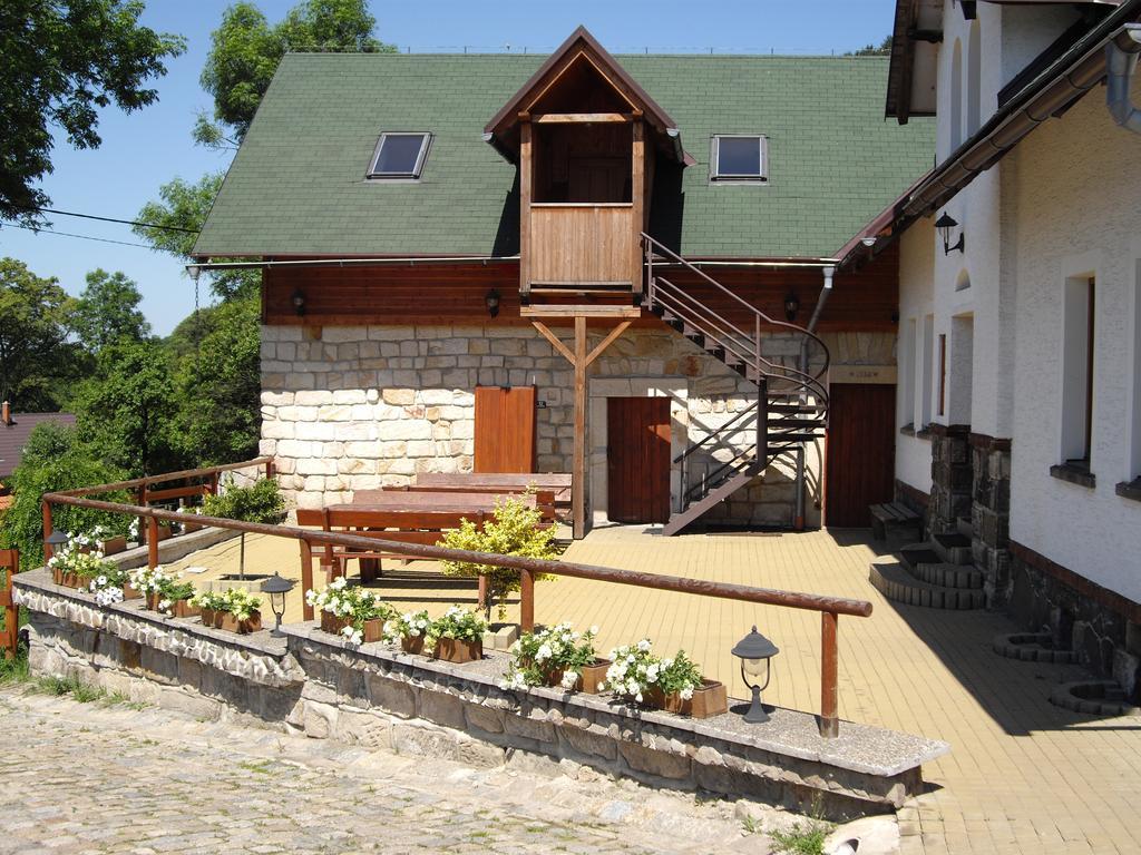 Kozakov Apartmany - Druhe Patro Tatobity Ngoại thất bức ảnh